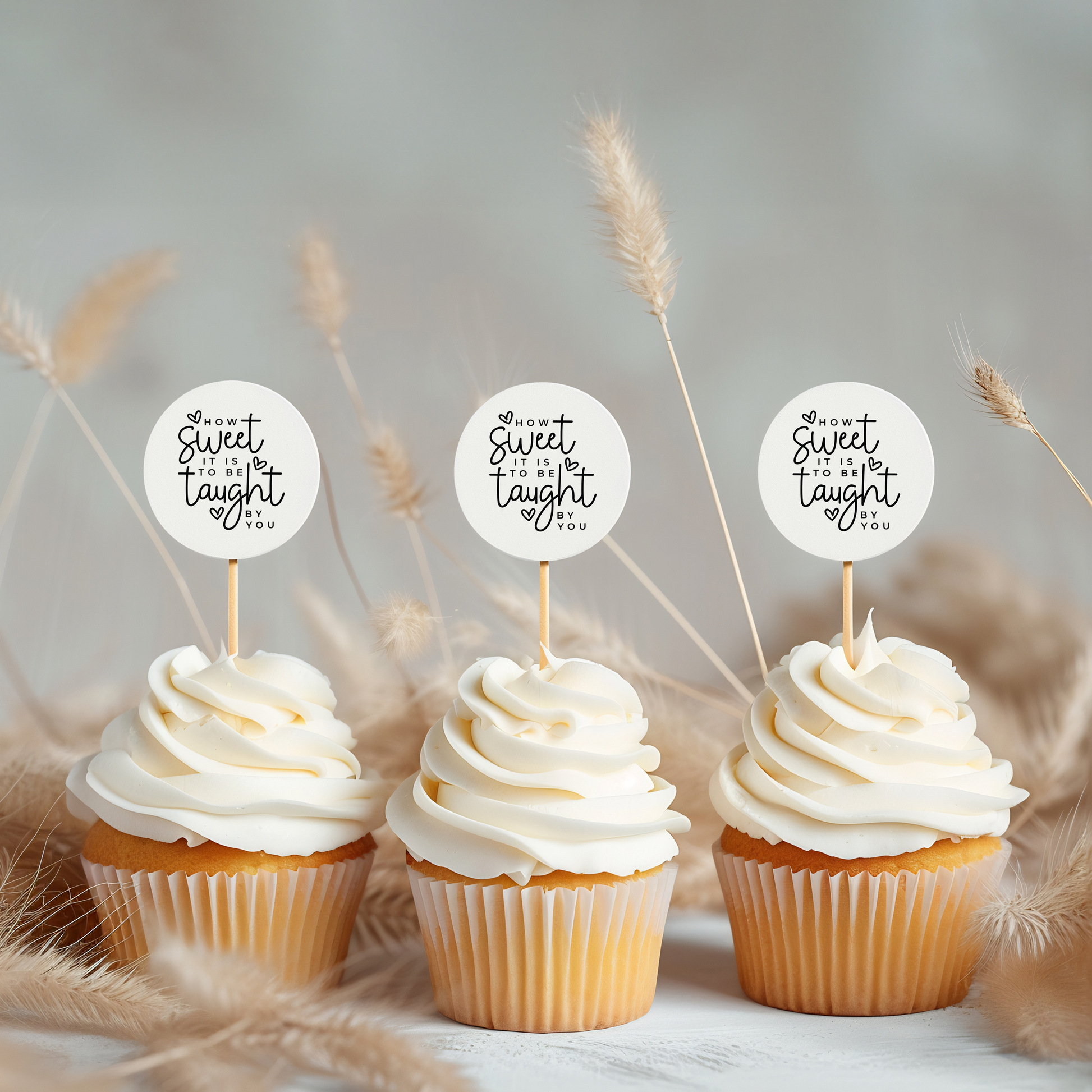 How-Sweet-it-is-to-be-Taught-by-you-Teacher-Appreciation-Tags-Circle-Stick